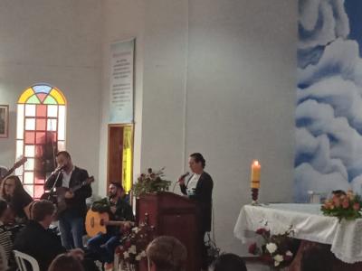 Nova Laranjeiras - Comunidade GuaraÃ­ celebra Nossa Senhora Aparecida (12/10)